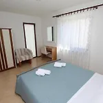Apartments Knezovic